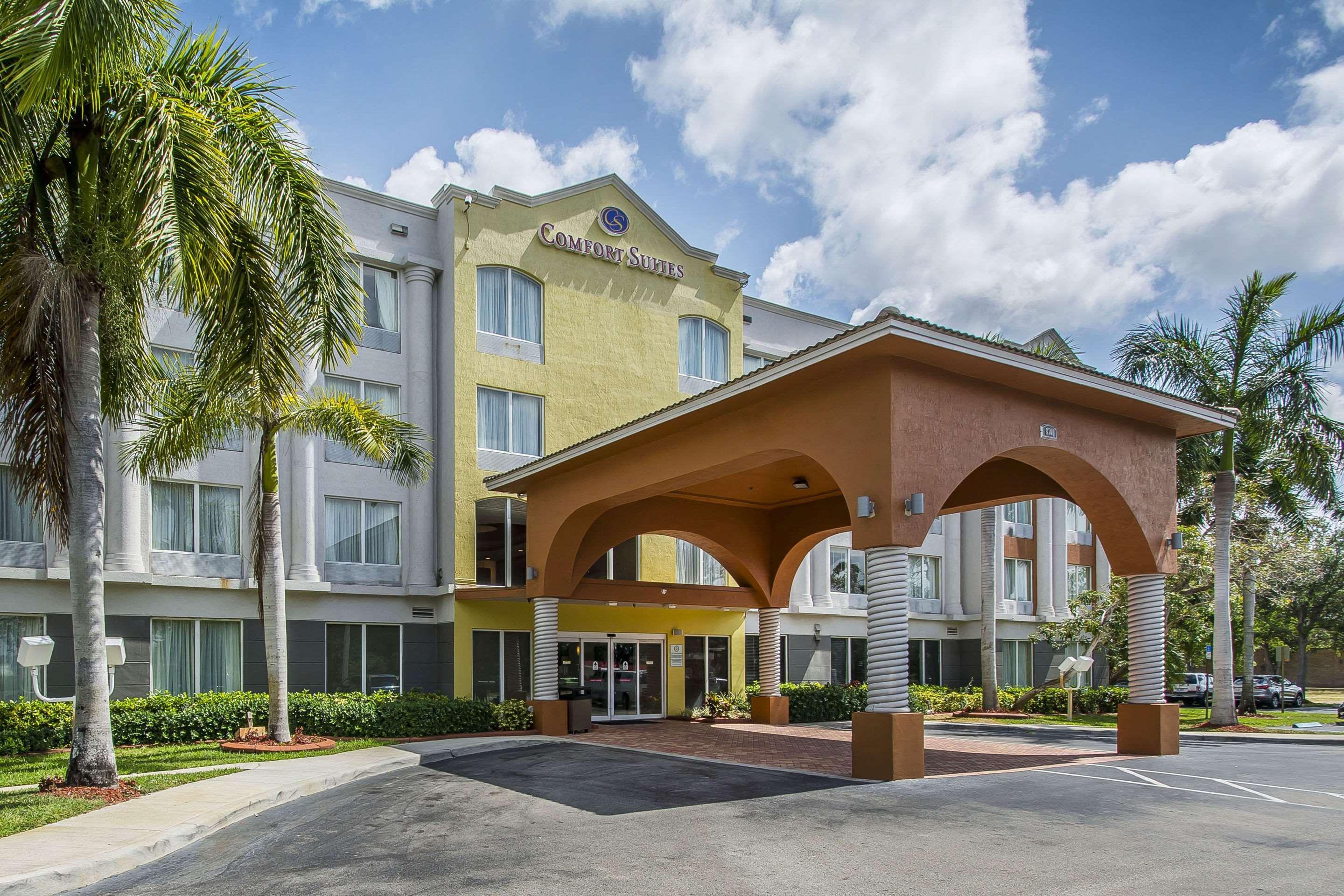 טמרק Comfort Suites Sawgrass מראה חיצוני תמונה