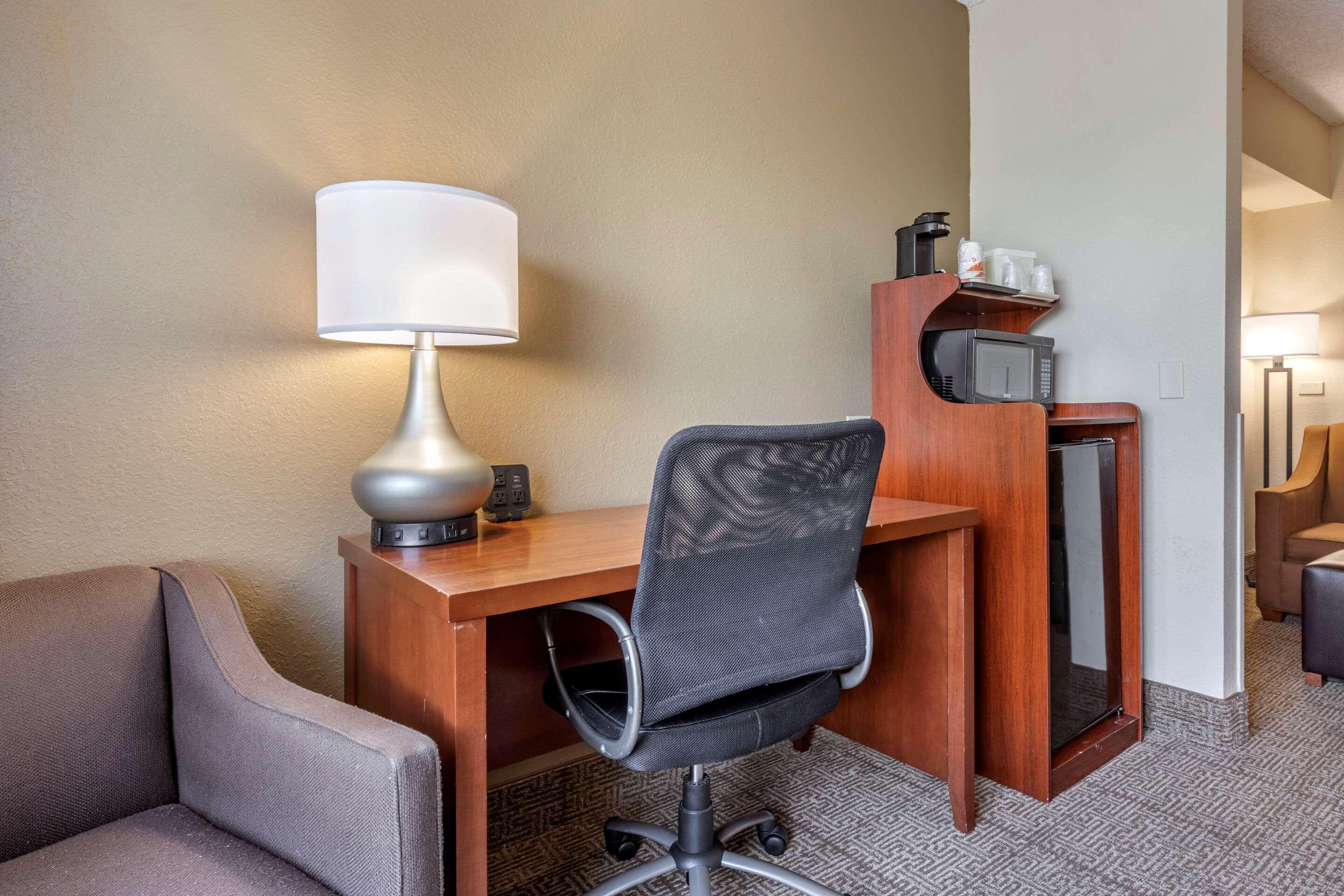 טמרק Comfort Suites Sawgrass מראה חיצוני תמונה