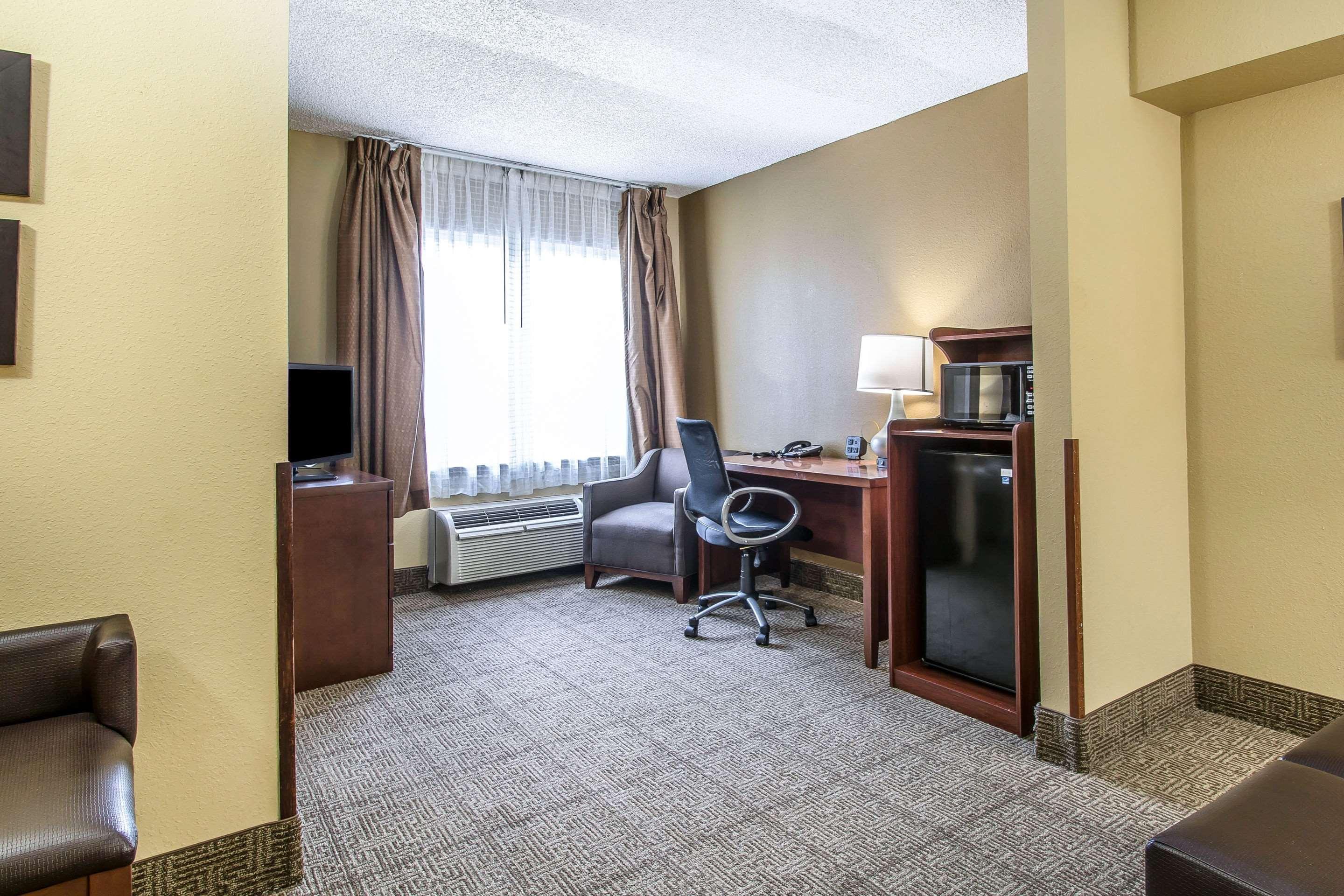 טמרק Comfort Suites Sawgrass מראה חיצוני תמונה