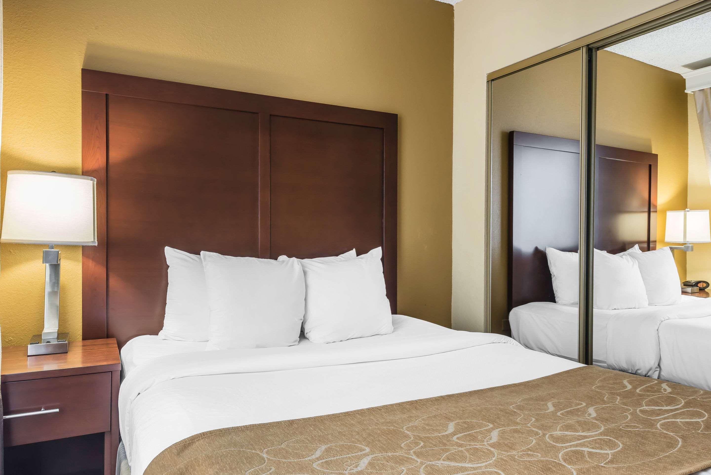 טמרק Comfort Suites Sawgrass מראה חיצוני תמונה