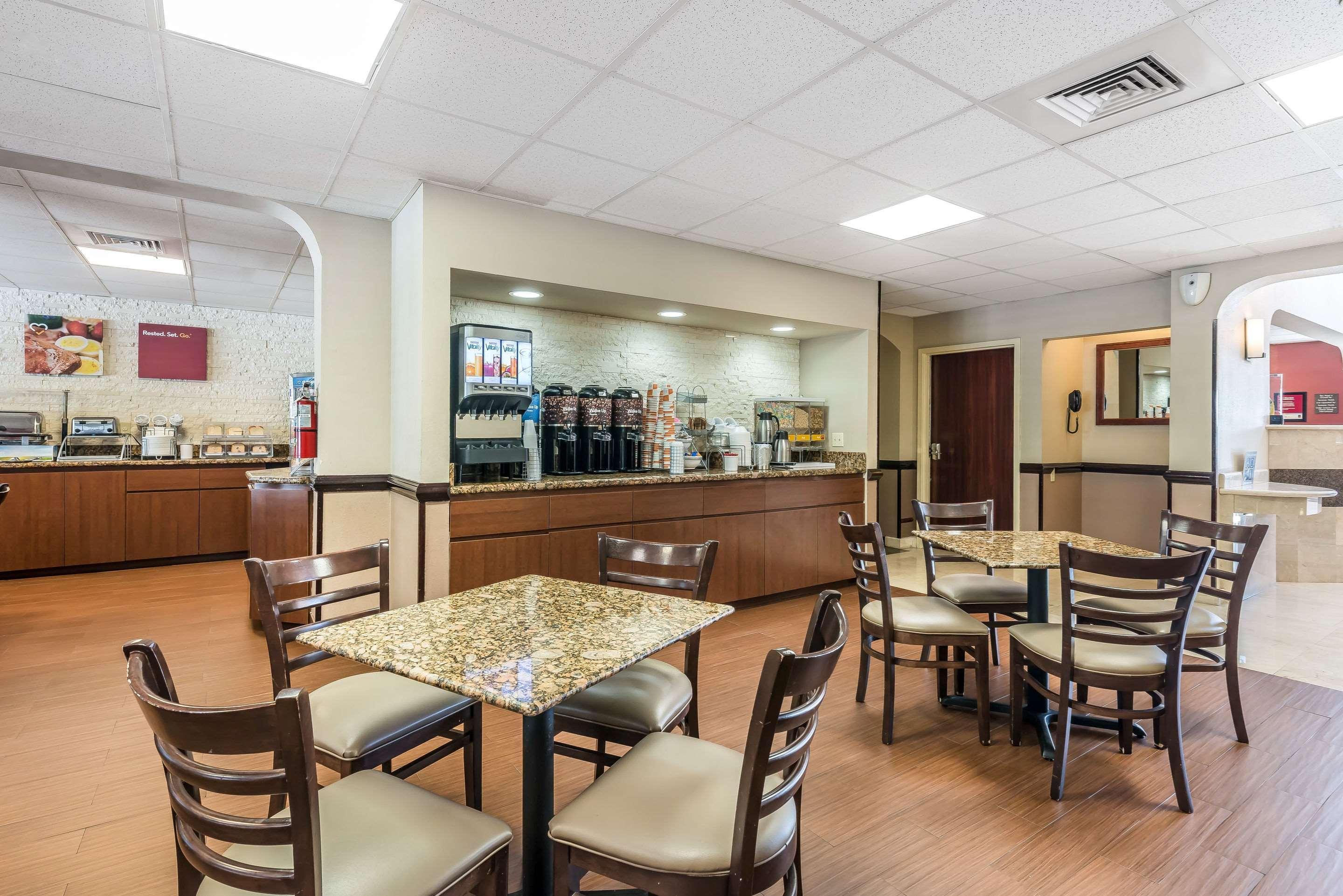טמרק Comfort Suites Sawgrass מראה חיצוני תמונה