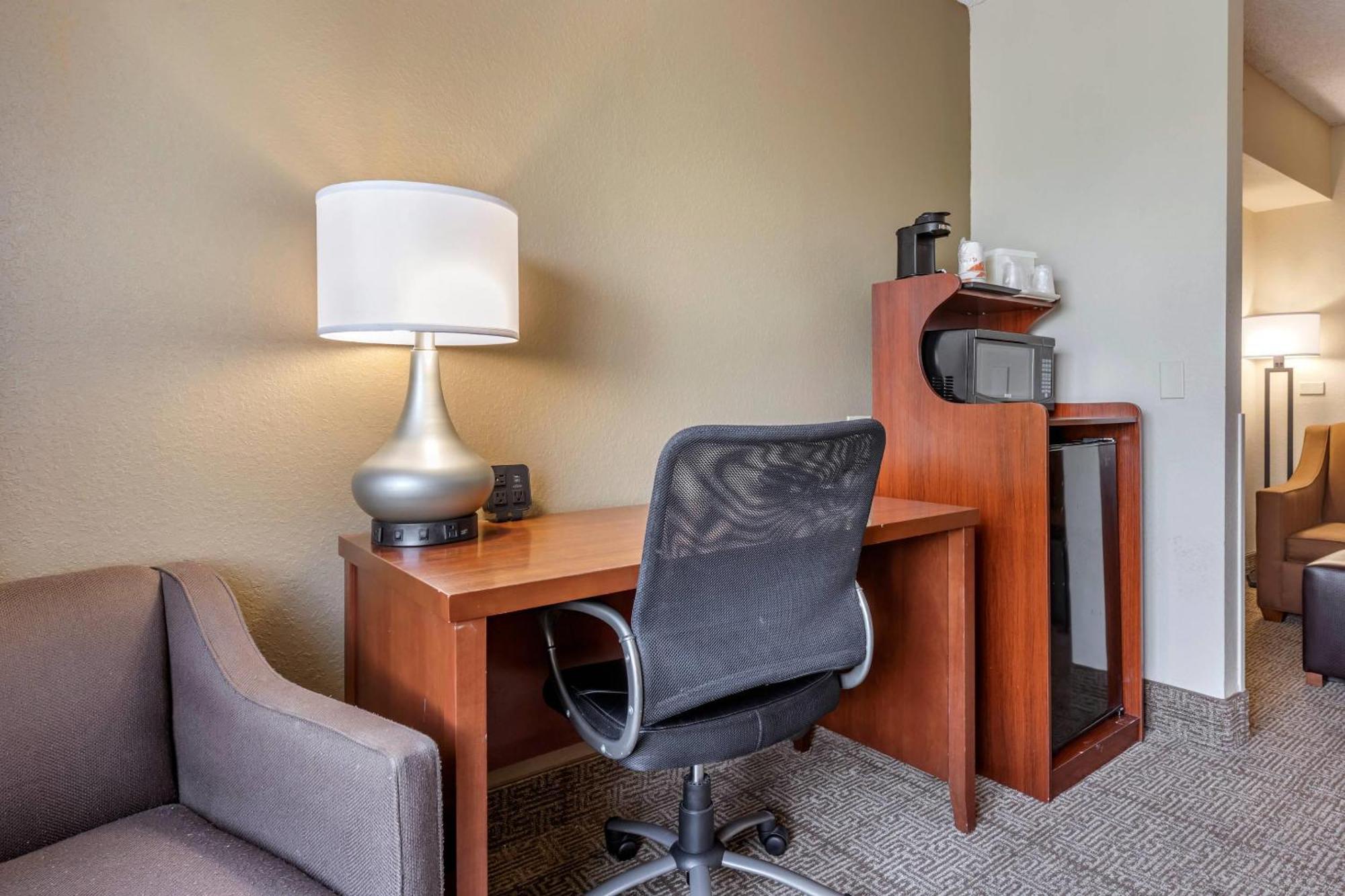 טמרק Comfort Suites Sawgrass מראה חיצוני תמונה